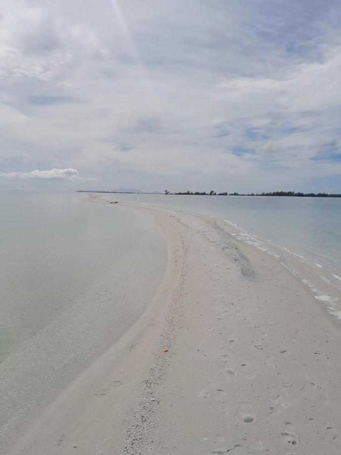 Praia Seca, 10 Pessoas, Em Frente A Lagoa Do Tome Араруама Екстер'єр фото